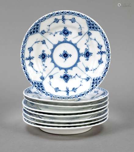 8 plates, Royal Copenhagen, Musselm