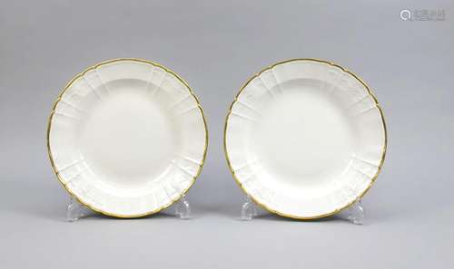 Two round serving dishes, KPM Berli