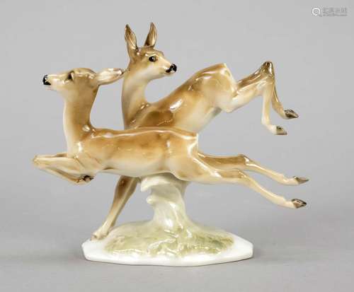 Pair of fleeing deer, Hutschenreuth