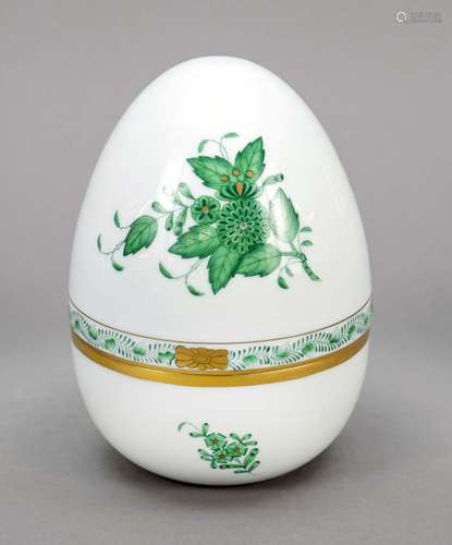 Lidded box in the shape of an egg,