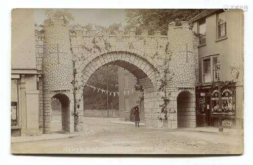 CHICHESTER. A collection of approximately 82 postcards of Ch...