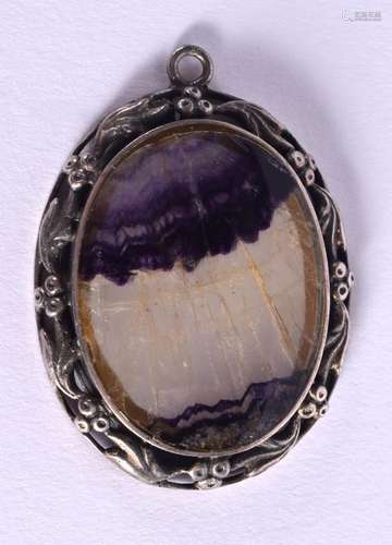 A GEORGIAN SILVER PENDANT INSET WITH BLUE JOHN. Hallmarked B...