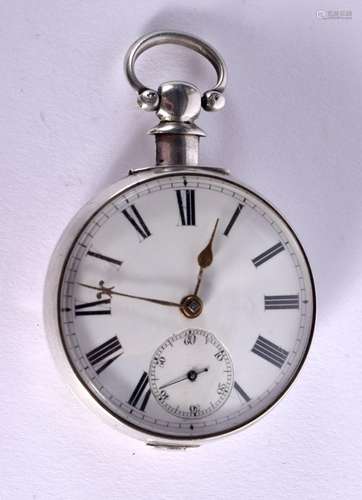 A SILVER POCKET WATCH. Hallmarked London 1932, Dial 4.7cm, w...