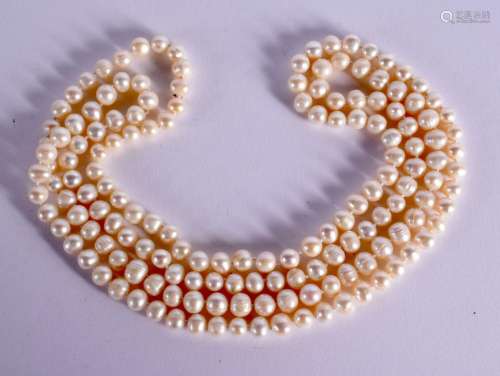 A STRING OF PEARLS. 118cm long, weight 79g, pearl size 7.5mm