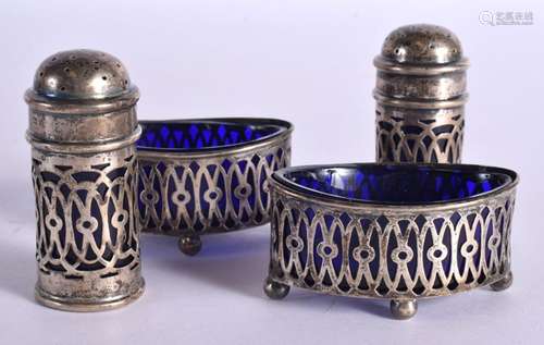 AN EDWARDIAN SILVER CONDIMENT SET. Birmingham 1909. Silver 6...