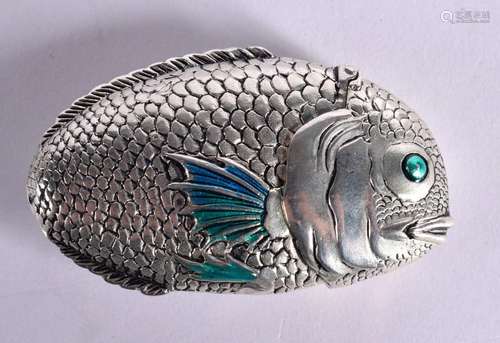 A SILVER PLATED ENAMELLED FISH VESTA CASE. 48 grams. 6.5 cm ...