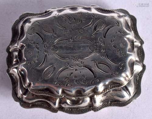 A SILVER PILL BOX WITH CARVED DECORATION. Stamped Sterling, ...