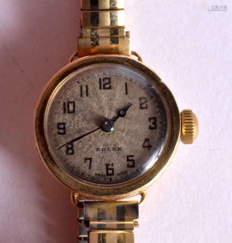 A VINTAGE LADIES 18CT GOLD ROLEX WATCH. Dial 2.3cm, weight 2...