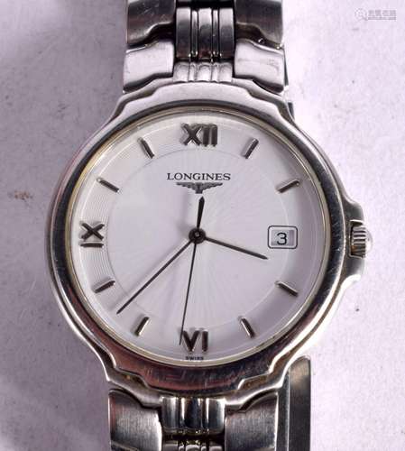 A VINTAGE LONGINES WATCH. 3.5cm incl crown