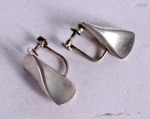 VINTAGE GEORG JENSEN STYLE SILVER RIBBON CLIP EARRINGS. Stam...