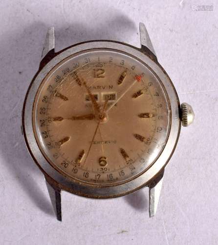 VINTAGE MARVIN - AUTODATE TRIPLE CALENDAR WATCH. Dial 3.2cm