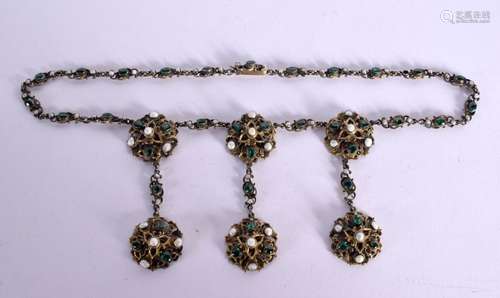 AN AUSTRO HUNGARIAN NECKLACE. 50cm long, weight 73.1g