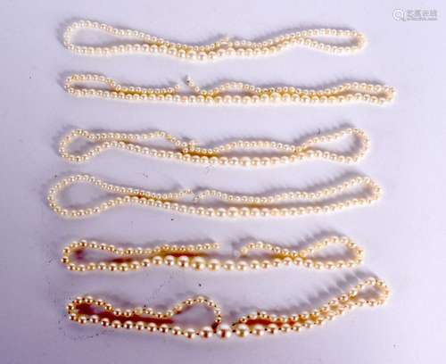 QUANTITY OF PEARL BEADS. Weight 82g (qty)