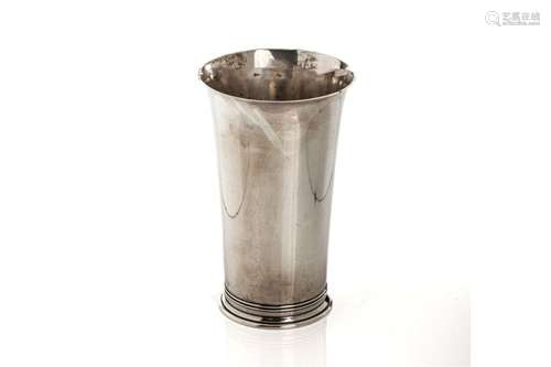 GORHAM AMERICAN SILVER VASE, 786g