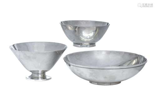 THREE TIFFANY & CO. BOWLS, 916g