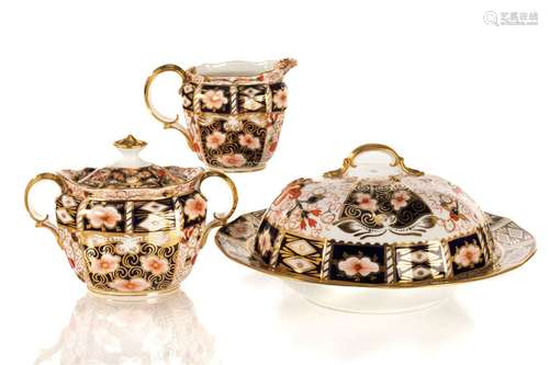 ROYAL CROWN DERBY IMARI PORCELAIN SERVING PIECES