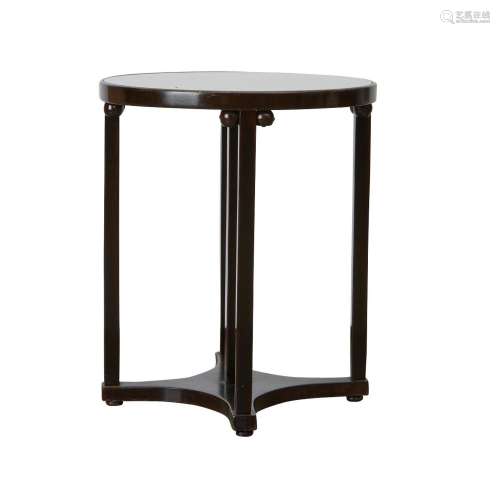 Kohn Glass Top Side Table Style 915/1