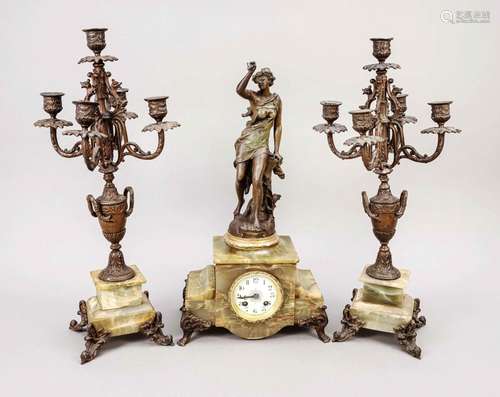 3-piece french figure pendulum. Fig