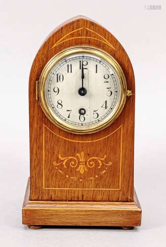 Wooden table clock with thread inla