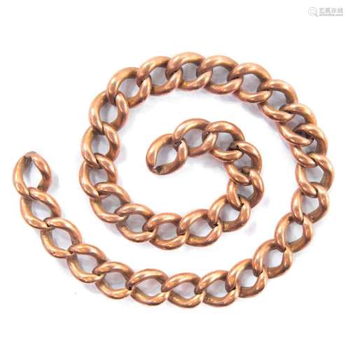 A 9ct rose gold (tested) curb link chain.