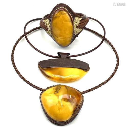 Contemporary butterscotch amber leather set jewellery.