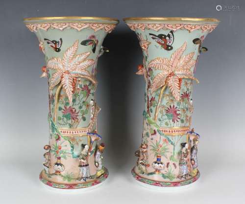 A pair of Continental Chinese Canton style porcelain trumpet...