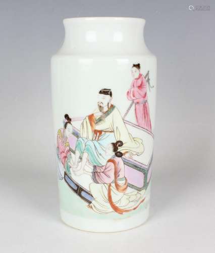 A Chinese famille rose porcelain vase of shouldered cylindri...