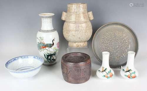 A group of Chinese pottery including a Republic style vase