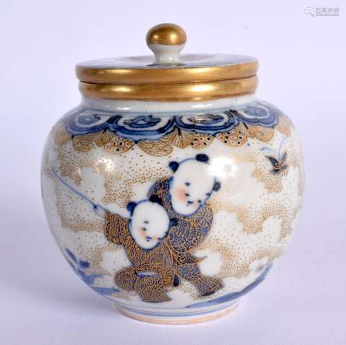 A LOVELY 19TH CENTURY JAPANESE MEIJI PERIOD PORCELAIN JAR AN...