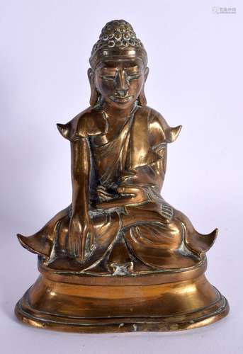 A 19TH CENTURY SOUTH EAST ASIAN BRONZE FIGURE OF A BUDDHA mo...