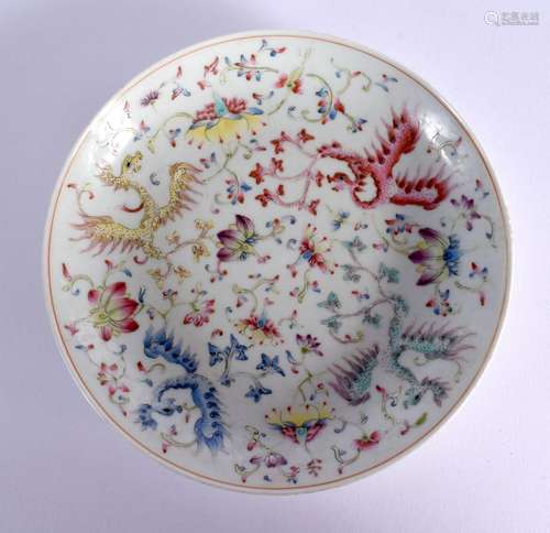 AN EARLY 20TH CENTURY CHINESE FAMILLE ROSE PORCELAIN SAUCER ...