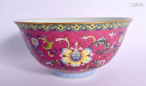 A CHINESE FAMILLE ROSE PORCELAIN SCRAFITO PORCELAIN BOWL 20t...