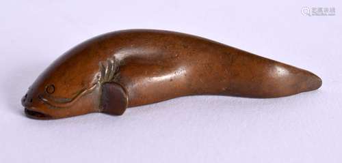 A JAPANESE BRONZE CATFISH OKIMONO. 5.5 cm wide.