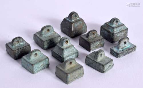 CHINESE BRONZE SEALS 20th Century. 1.5 cm square. (qty)