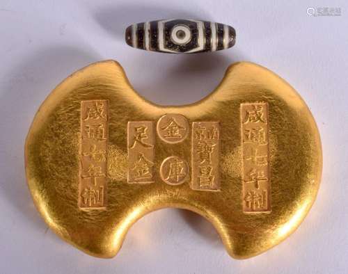 A CHINESE YELLOW METAL SCROLL WEIGHT 20th Century, together ...