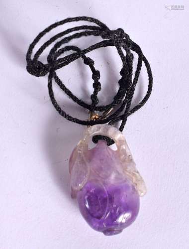 A 19TH CENTURY CHINESE CARVED AMETHYST PENDANT Qing. Pendant...