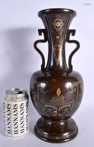 A 19TH CENTURY JAPANESE MEIJI PERIOD BRONZE INLAID VASE deco...