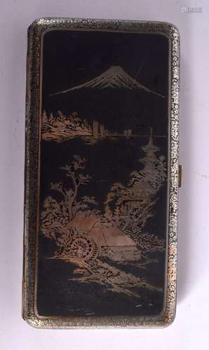 A JAPANESE TAISHO PERIOD MIXED METAL CIGARETTE CASE. 16 cm x...