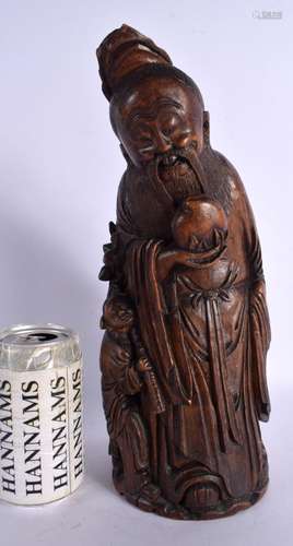 A LARGE18TH/19TH CENTURY CHINESE CARVED BAMBOO FIGURE OF SAG...