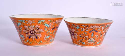 A RARE NEAR PAIR OF 19TH CENTURY CHINESE CORAL GROUND BOWLS ...