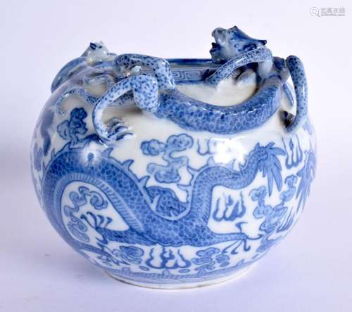 A CHINESE REPUBLICAN PERIOD BLUE AND WHITE PORCELAIN CENSER ...