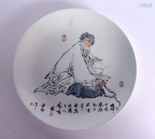 AN UNUSUAL CHINESE REPUBLICAN PERIOD PORCELAIN DISH painted ...