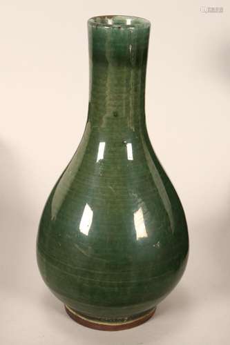 Chinese Ceramic Vase,