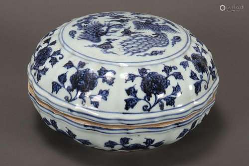 Chinese Blue and White Porcelain Box and Cover,