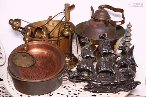 Quantity of Brass and Copper Items,