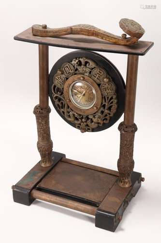 Chinese Mantle Clock,