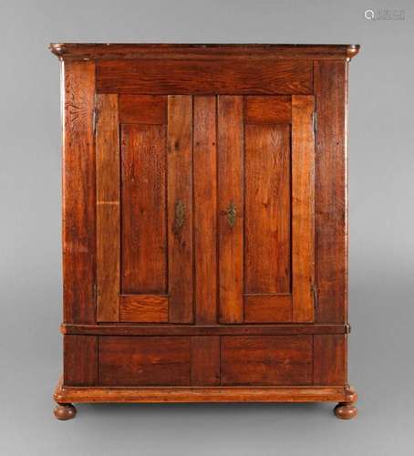 Wäscheschrank Biedermeier