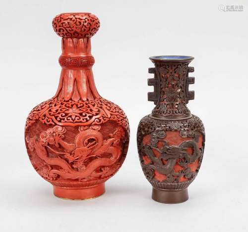 2 vases of red carved lacquer, 1st