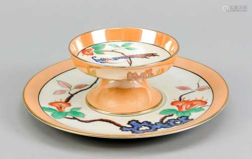 Small footed bowl on a plate, Japan