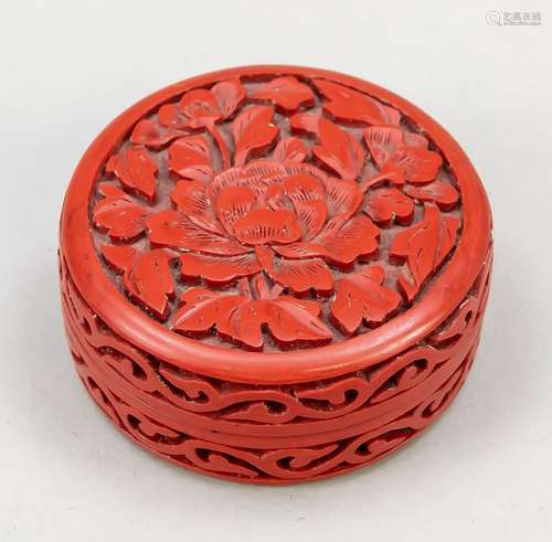 Small Cinnabar carved lacquer lidde